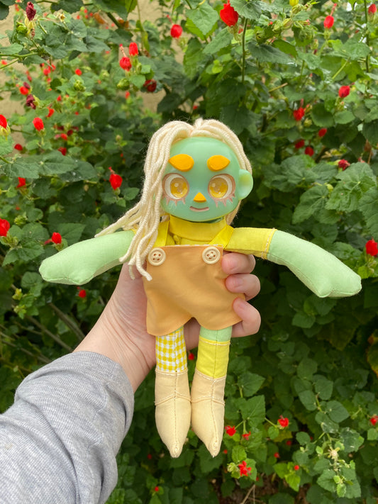 Charlie - Colorful & Customizable Ragdoll